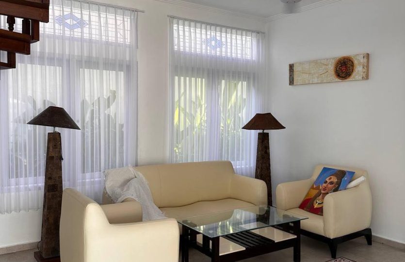 sanur villa for rent