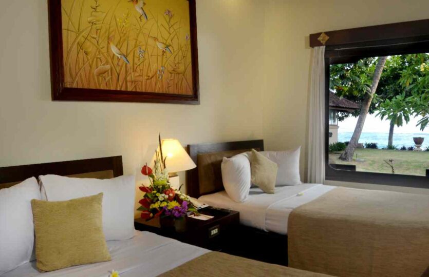 Puri Bagus Candidasa : Deluxe Sea Front Villa