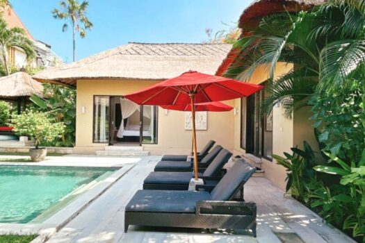 villa kamboja parerenan